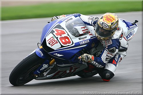 motogp_lorenzo_07.jpg