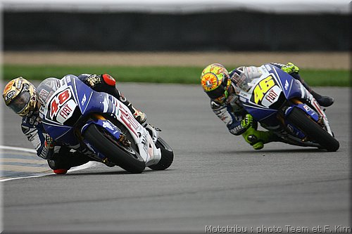motogp_lorenzo_10.jpg