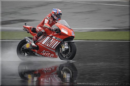 motogp_stoner_03.jpg