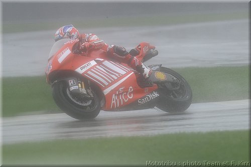 motogp_stoner_09.jpg