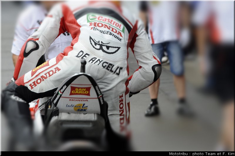 motogp_deangelis_08