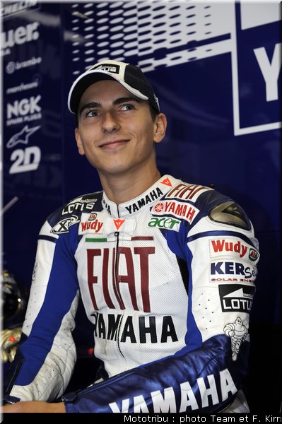 motogp_lorenzo_05