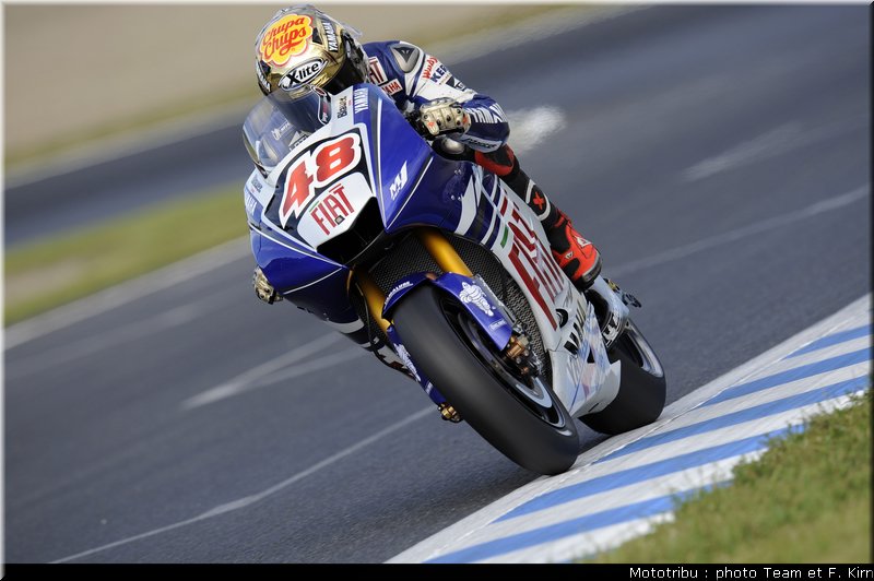 motogp_lorenzo_08