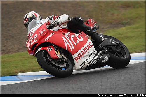 motogp_guintoli_04.jpg