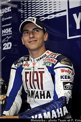 motogp_lorenzo_05.jpg