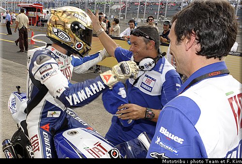motogp_lorenzo_10.jpg