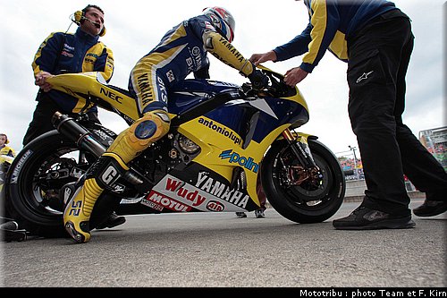 motogp_toseland_7.jpg