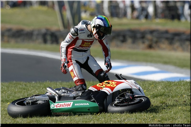 motogp_deangelis_16