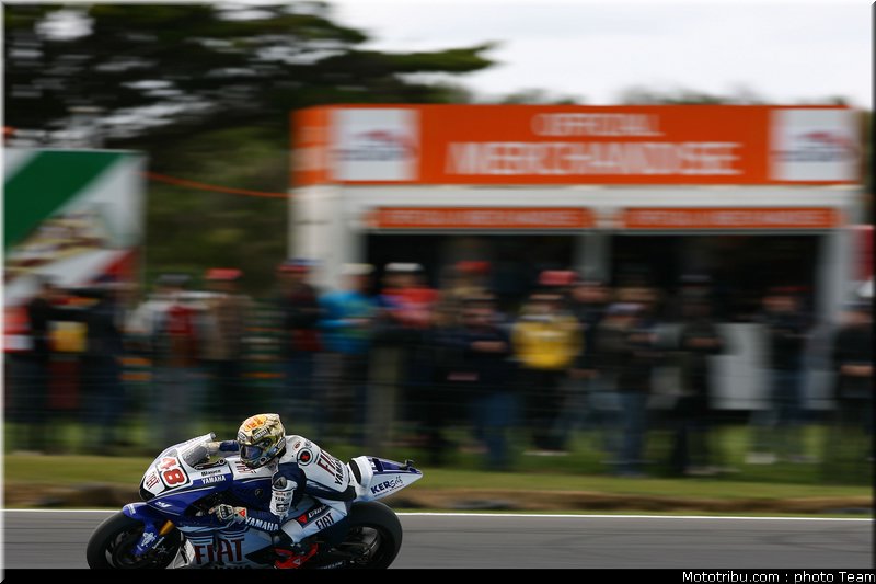 motogp_lorenzo_2
