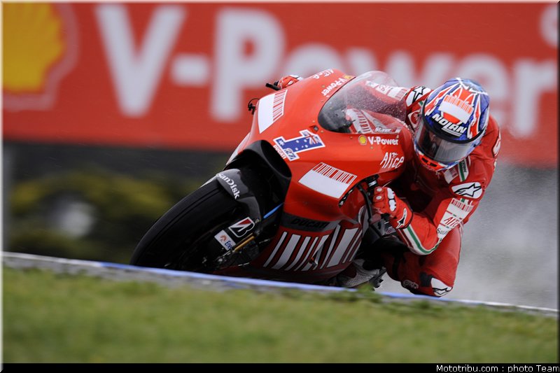 motogp_stoner_10