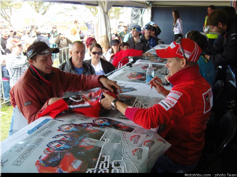 motogp_stoner_11