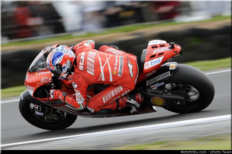 motogp_stoner_14