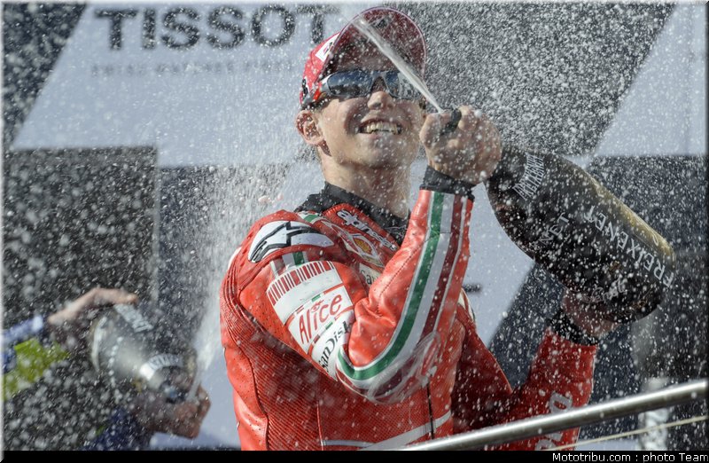 motogp_stoner_15