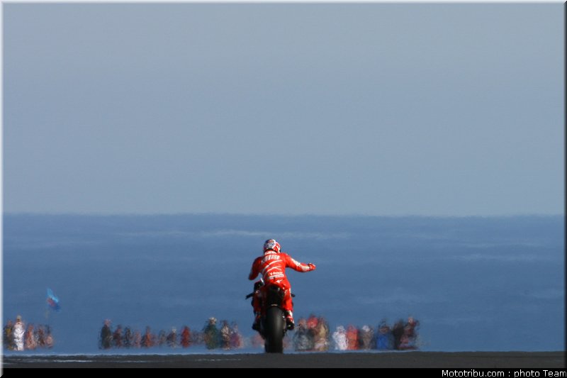 motogp_stoner_18