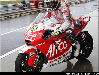 motogp_elias_11.jpg