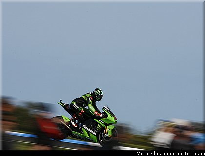 motogp_hopkins_07.jpg