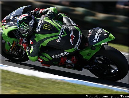 motogp_hopkins_08.jpg