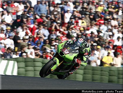 motogp_hopkins_10.jpg