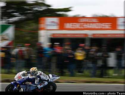motogp_lorenzo_2.jpg