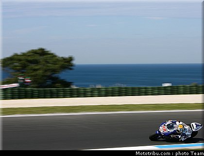 motogp_lorenzo_7.jpg