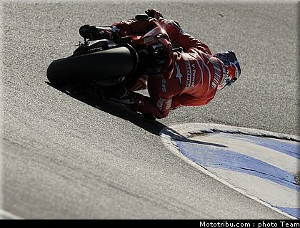motogp_stoner_03.jpg