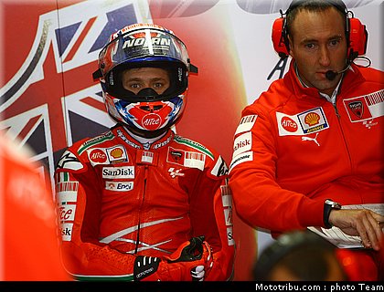 motogp_stoner_20.jpg