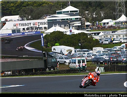 motogp_stoner_23.jpg