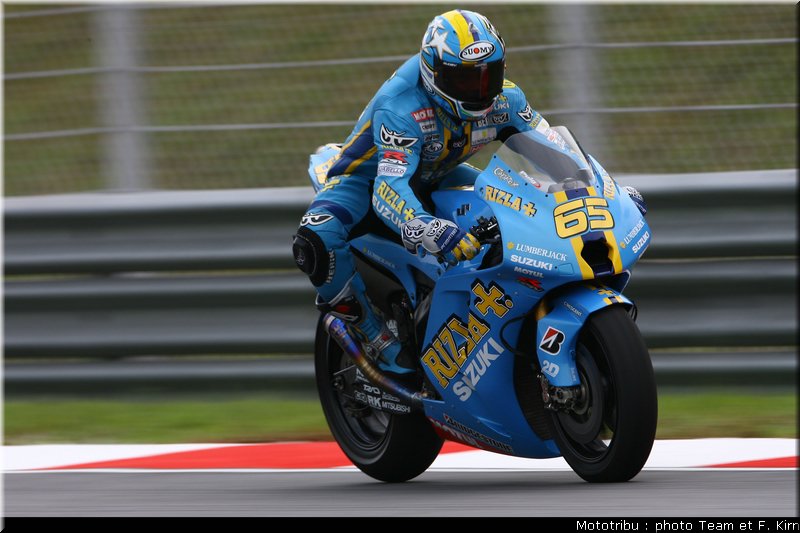motogp_capirossi_12