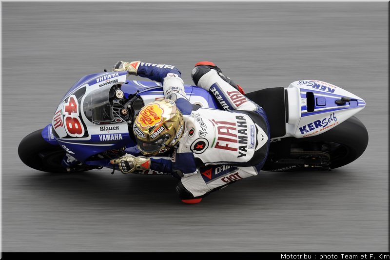 motogp_lorenzo_08