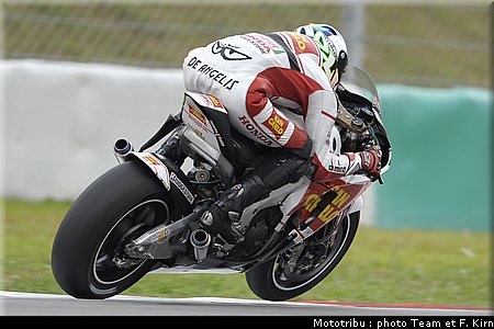 motogp_deangelis_09.jpg