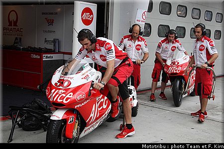motogp_guintoli_5.jpg