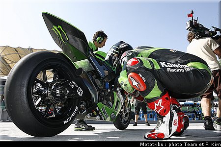 motogp_hopkins_10.jpg