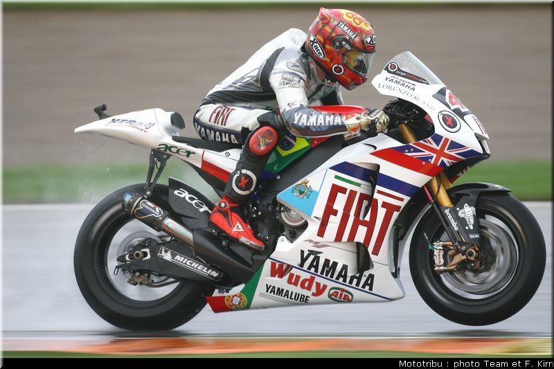 motogp_lorenzo_10