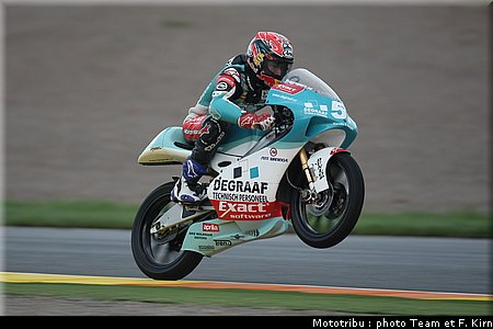 125_bonsey_1.jpg
