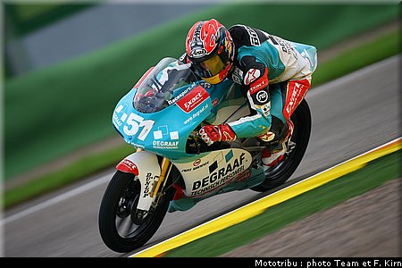 125_bonsey_2.jpg
