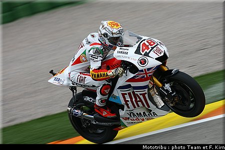 motogp_lorenzo_12.jpg
