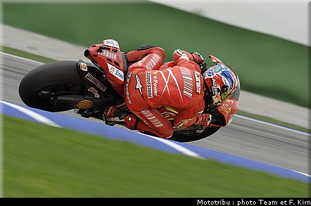 motogp_stoner_02.jpg