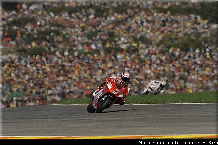 motogp_stoner_04.jpg