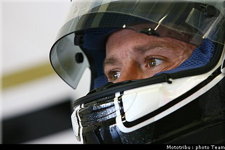 test_jerez11_2008_gibernau_1.jpg