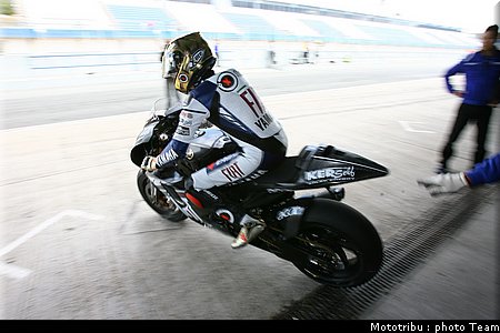 test_jerez11_2008_lorenzo_6.jpg