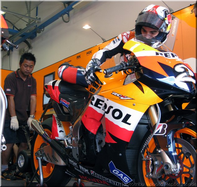 pedrosa-test-bridgestone_04