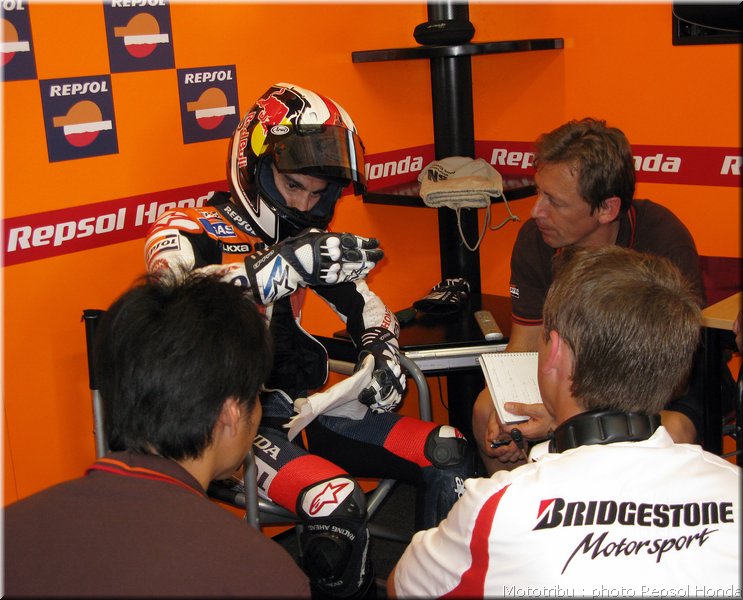 pedrosa-test-bridgestone_06