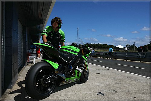 kawasaki001.jpg