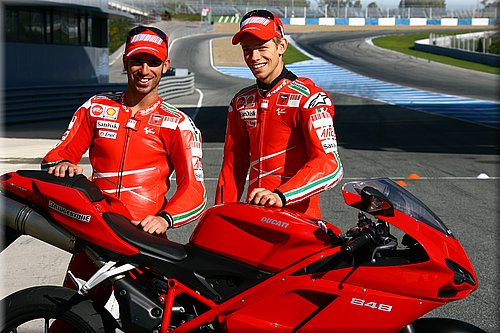 023stoner-melandri_4.jpg