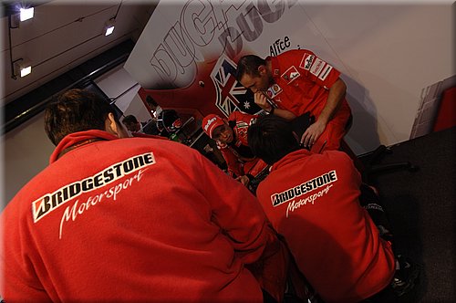 042bridgestone_qatar2008_13.jpg