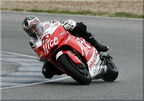 0048guintoli005.jpg
