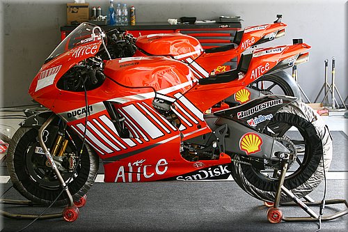 ducati-1.jpg