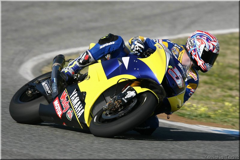 005tech3-edwards-testjerez-2-2008-003
