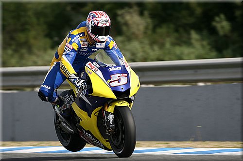 006tech3-edwards-testjerez-2-2008-004.jpg