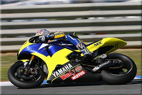 008tech3-edwards-testjerez-2-2008-006.jpg
